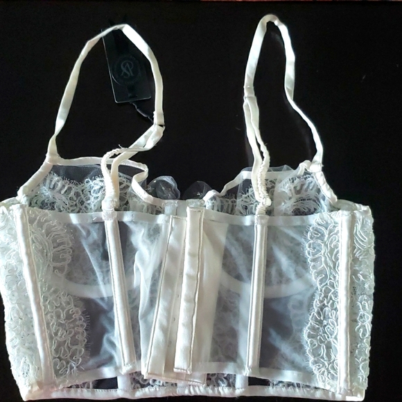 NWT Victoria's Secret balconette corset bra Designer Collection - Picture 5 of 6